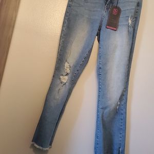 No Boundaries Jeans